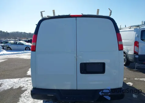 2016 Chevrolet Express 2500 Work Van from USA, damaged, VIN 1GCWGAFF4G1118399